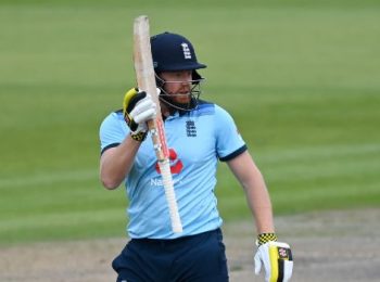 Match prediction for the game between Kings XI Punjab and Sunrisers Hyderabad.