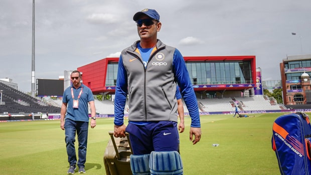 MS Dhoni